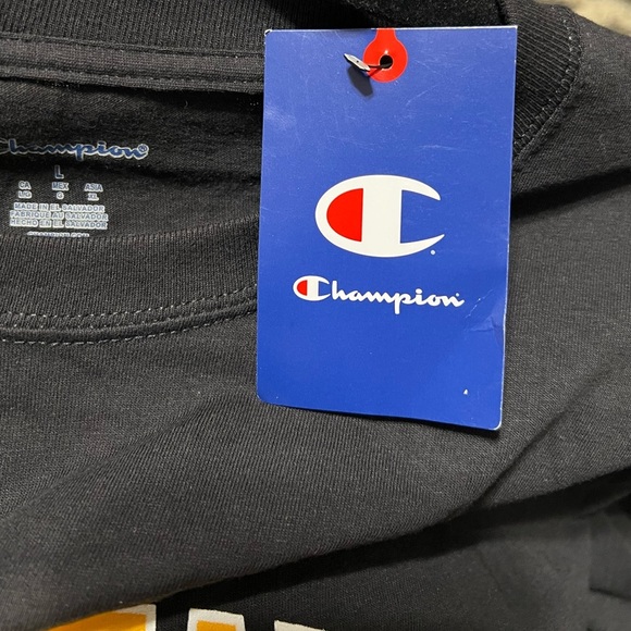 NWT Men’s App State Champion Tshirt - Picture 4 of 6